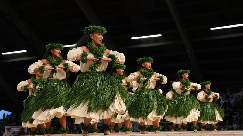 Hālau Hula Kauluokalā - Uluwehi Guerrero - Photo by Bruce Omori